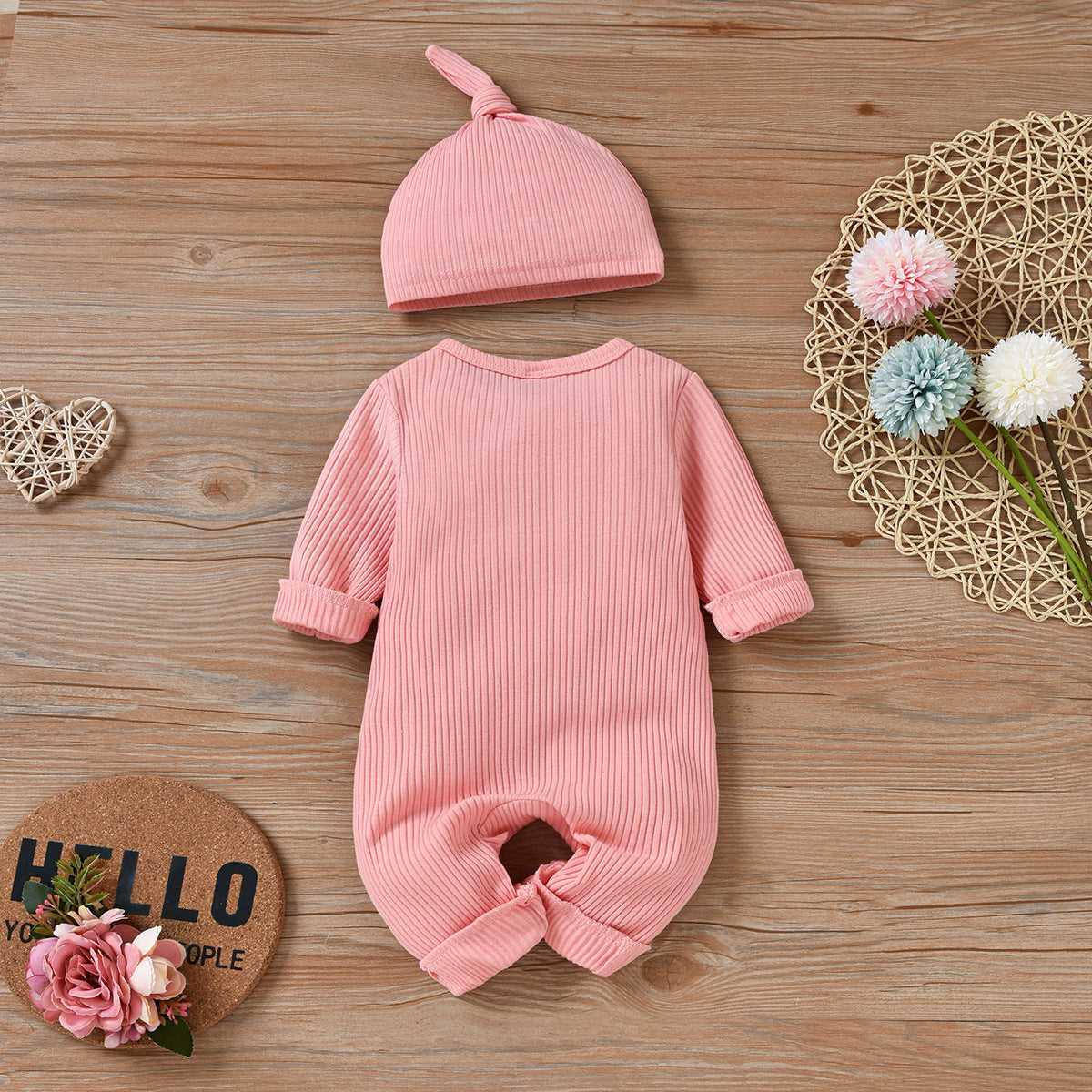 Baby Unisex Love heart Embroidered Jumpsuits And Accessories Hats Wholesale 221216187