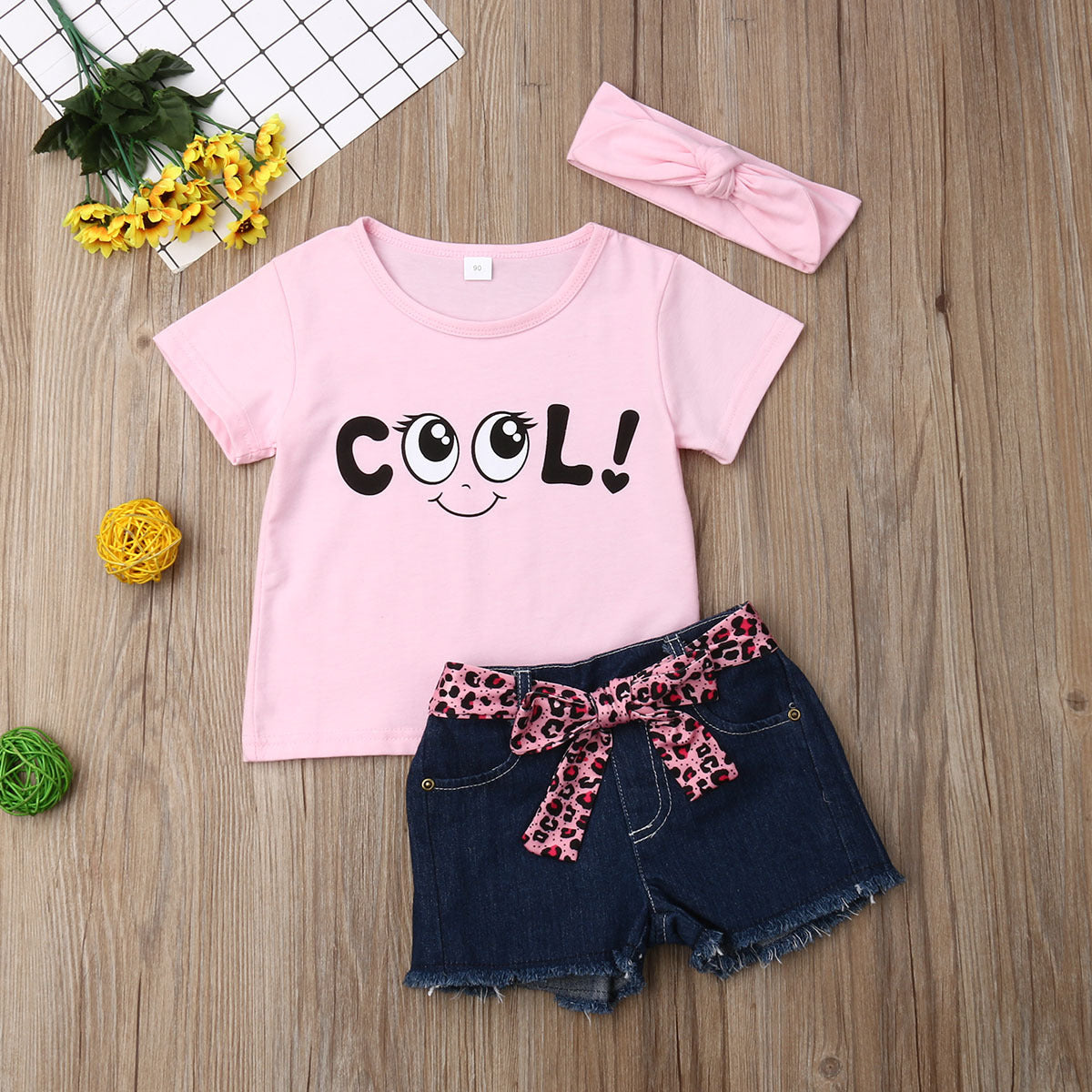 2 Pieces Set Baby Kid Girls Letters Expression Print T-Shirts And Leopard Ribbon Shorts Wholesale 22121624