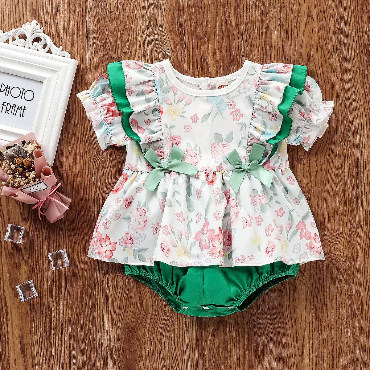 Baby Girls Flower Bow Print Rompers Wholesale 22121662