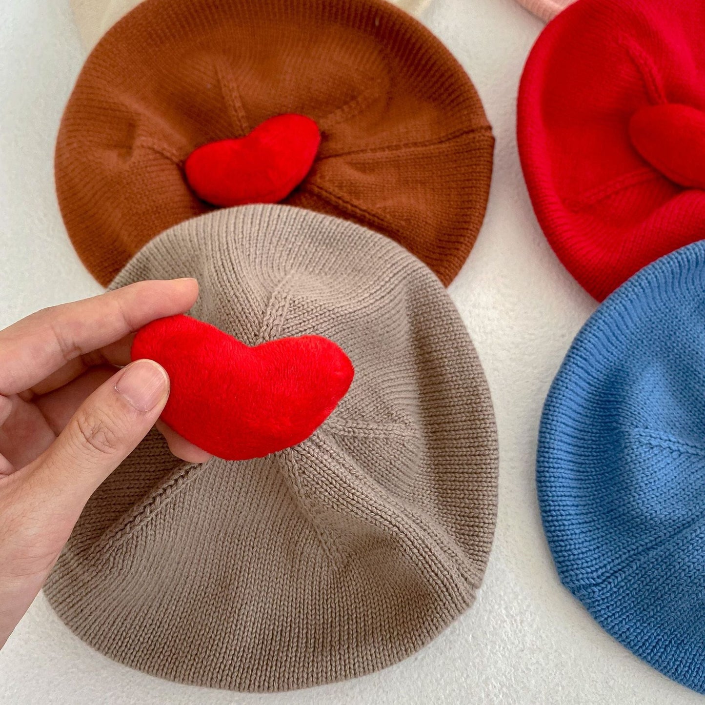 Girls Love heart Accessories Hats Wholesale 221220186